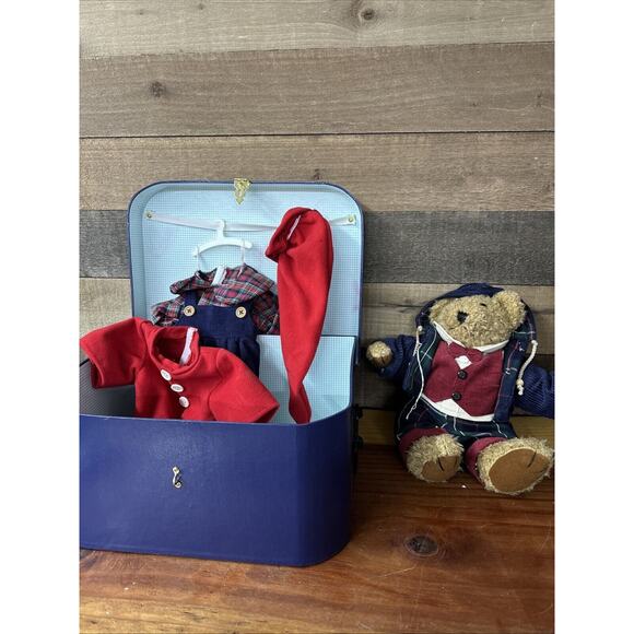 2000 Mervyn’s Boy Bear Includes 3 Outfits & Case In Box - Picture 1 of 8